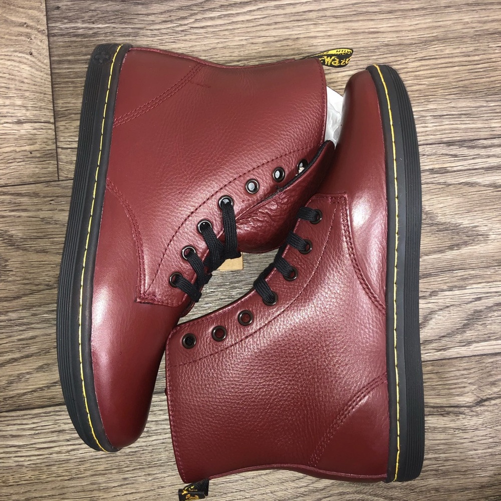 Dr.Martens burgundy boots